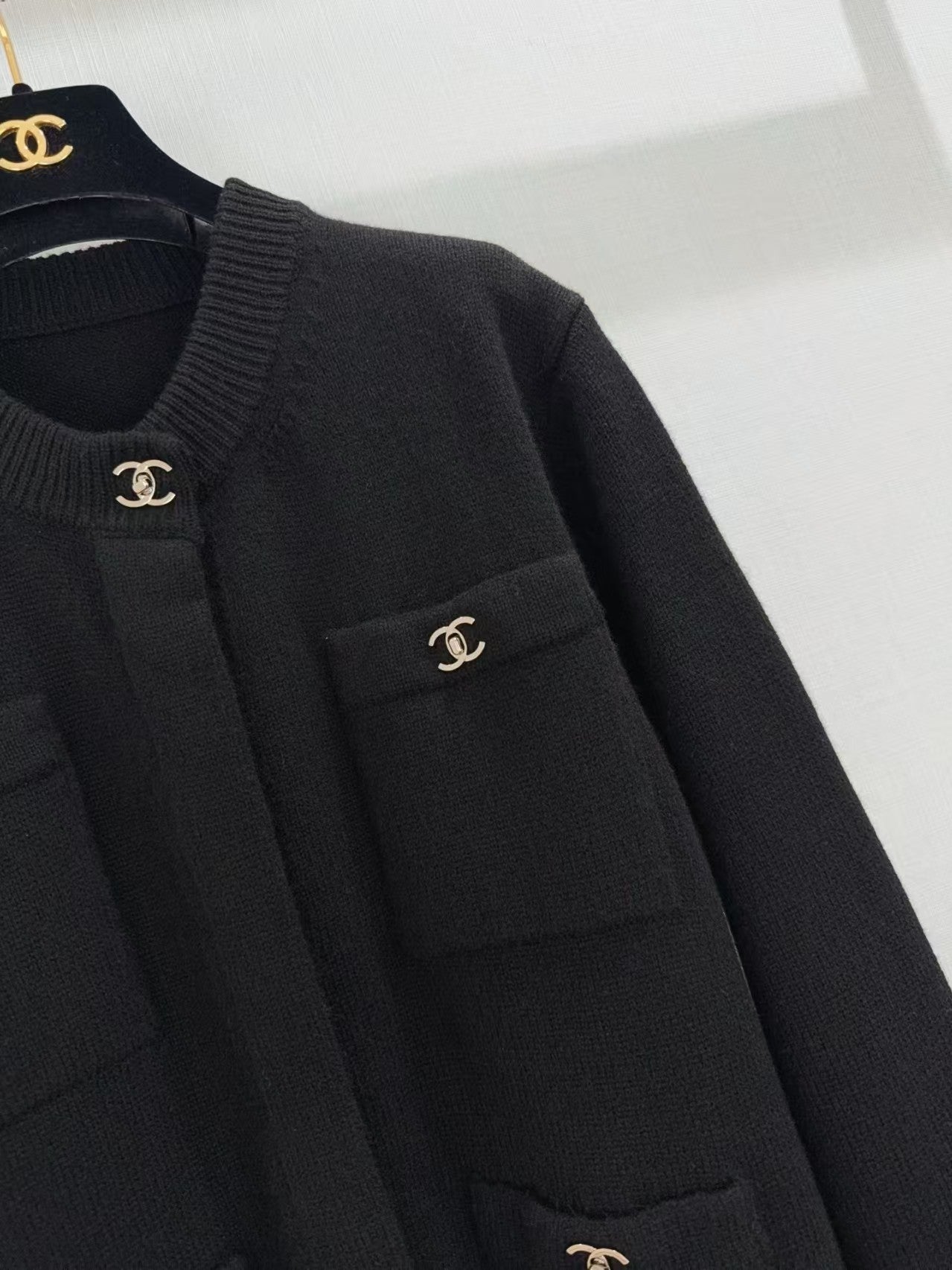 26FW New Backpack Button Wool Cardigan