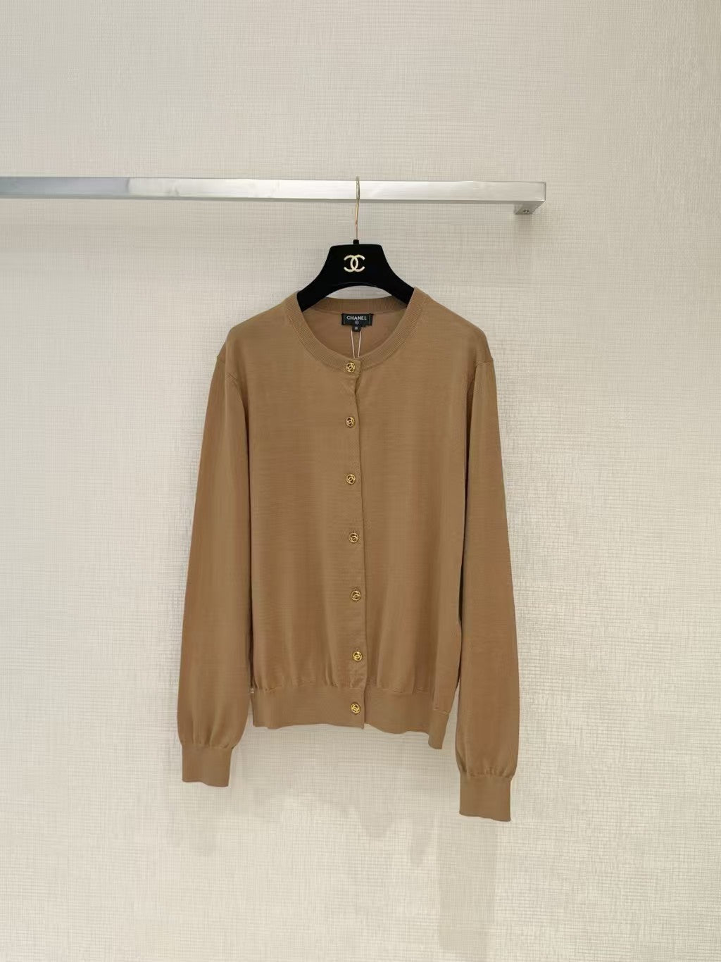 26FW New Crew Neck Knit Cardigan