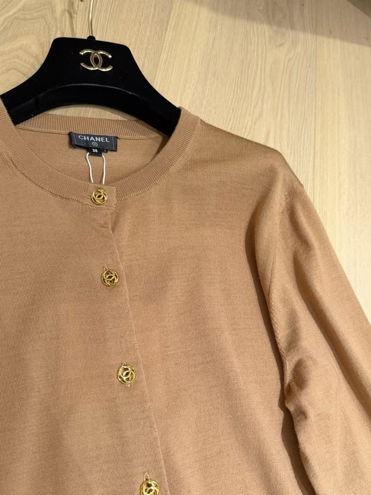 26FW New Crew Neck Knit Cardigan