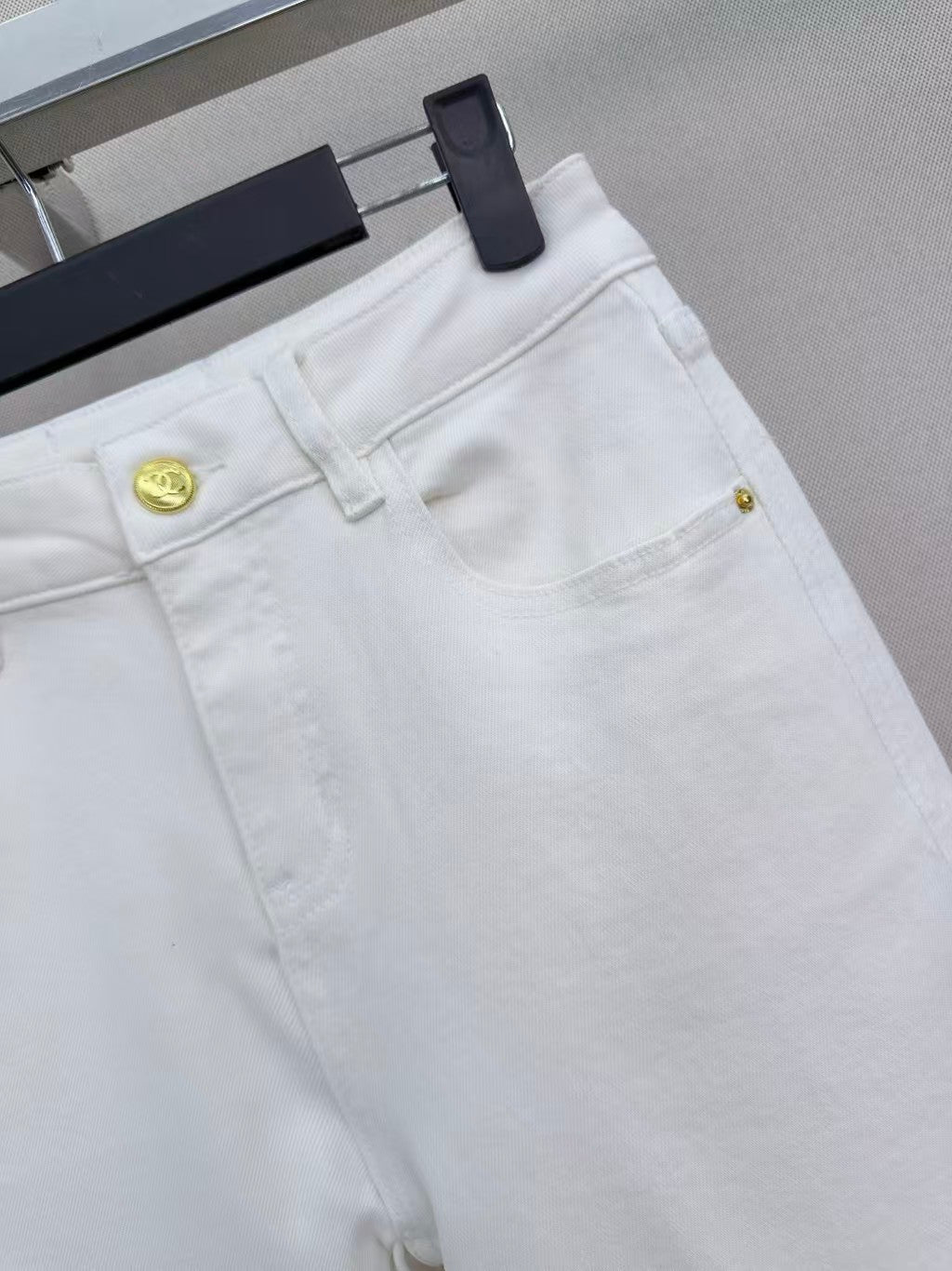 26FW New Cropped Jeans
