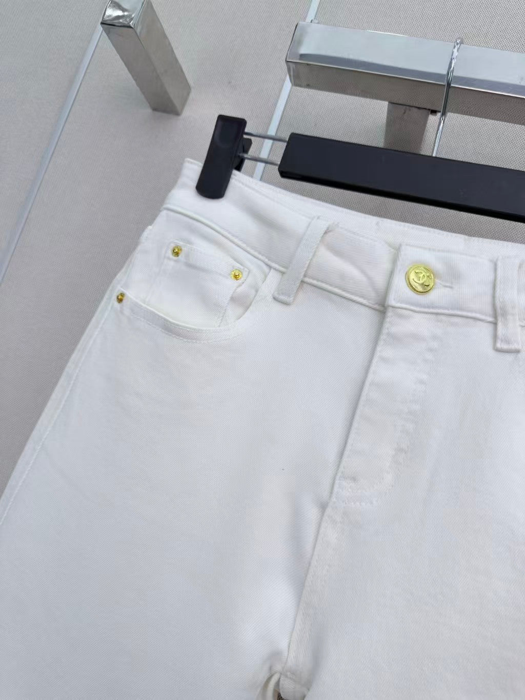 26FW New Cropped Jeans