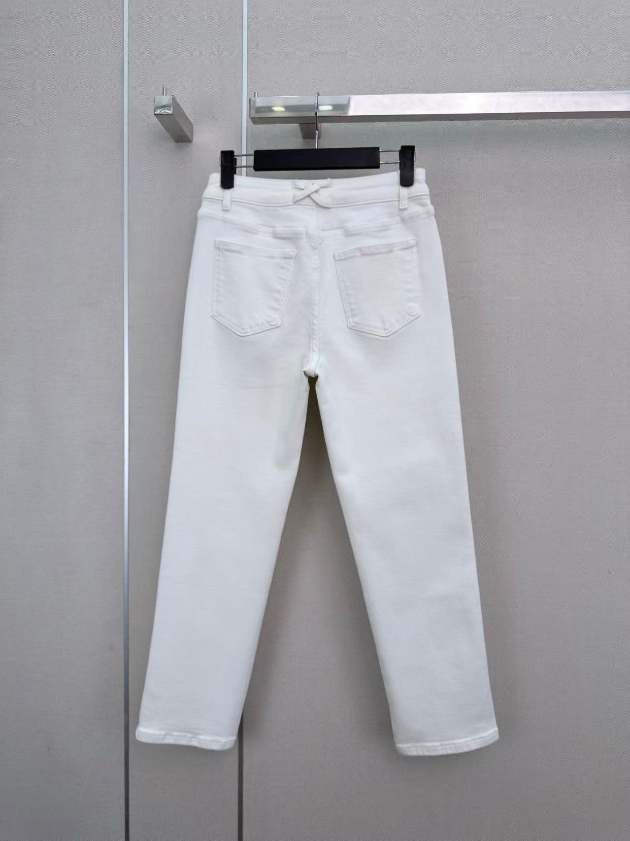 26FW New Cropped Jeans