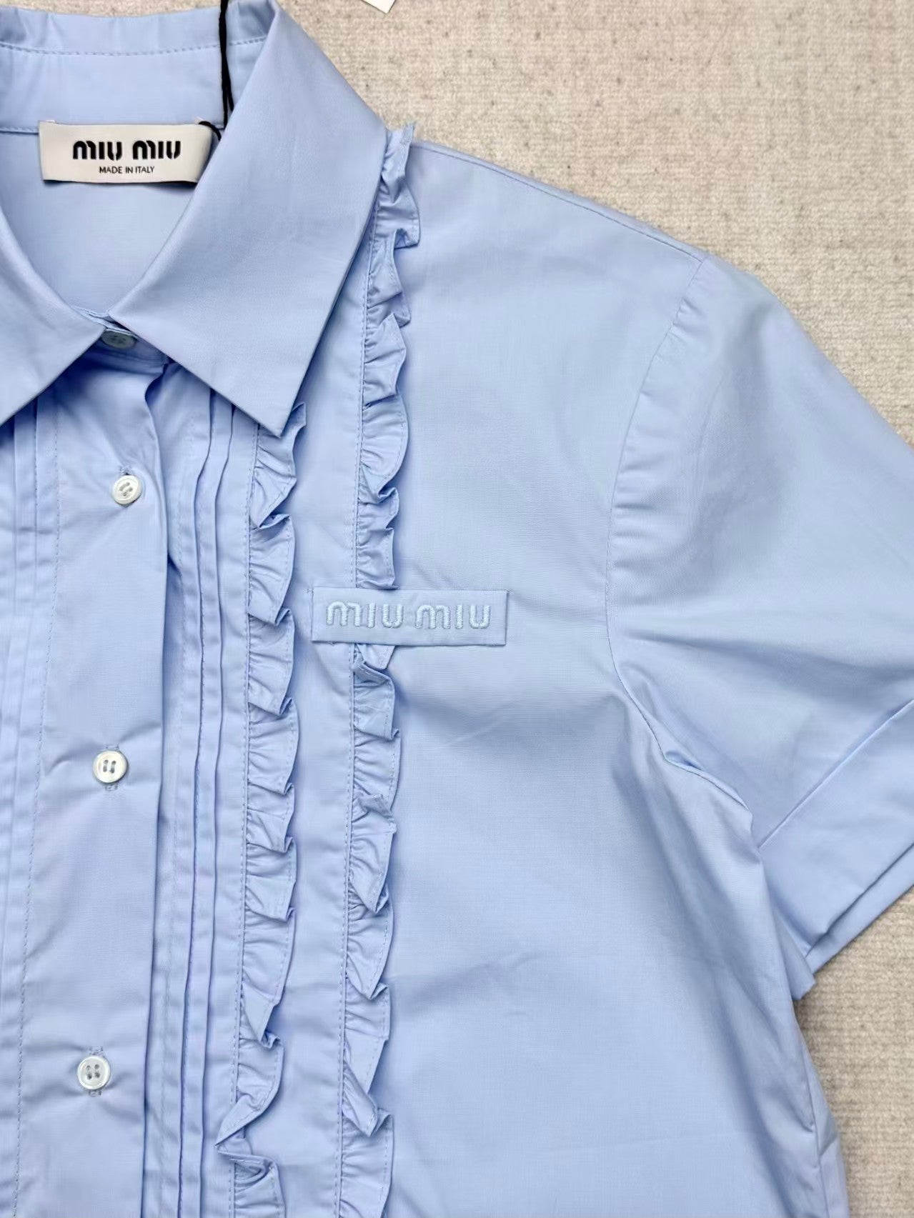 26FW New Ruffled Short-Sleeve Top