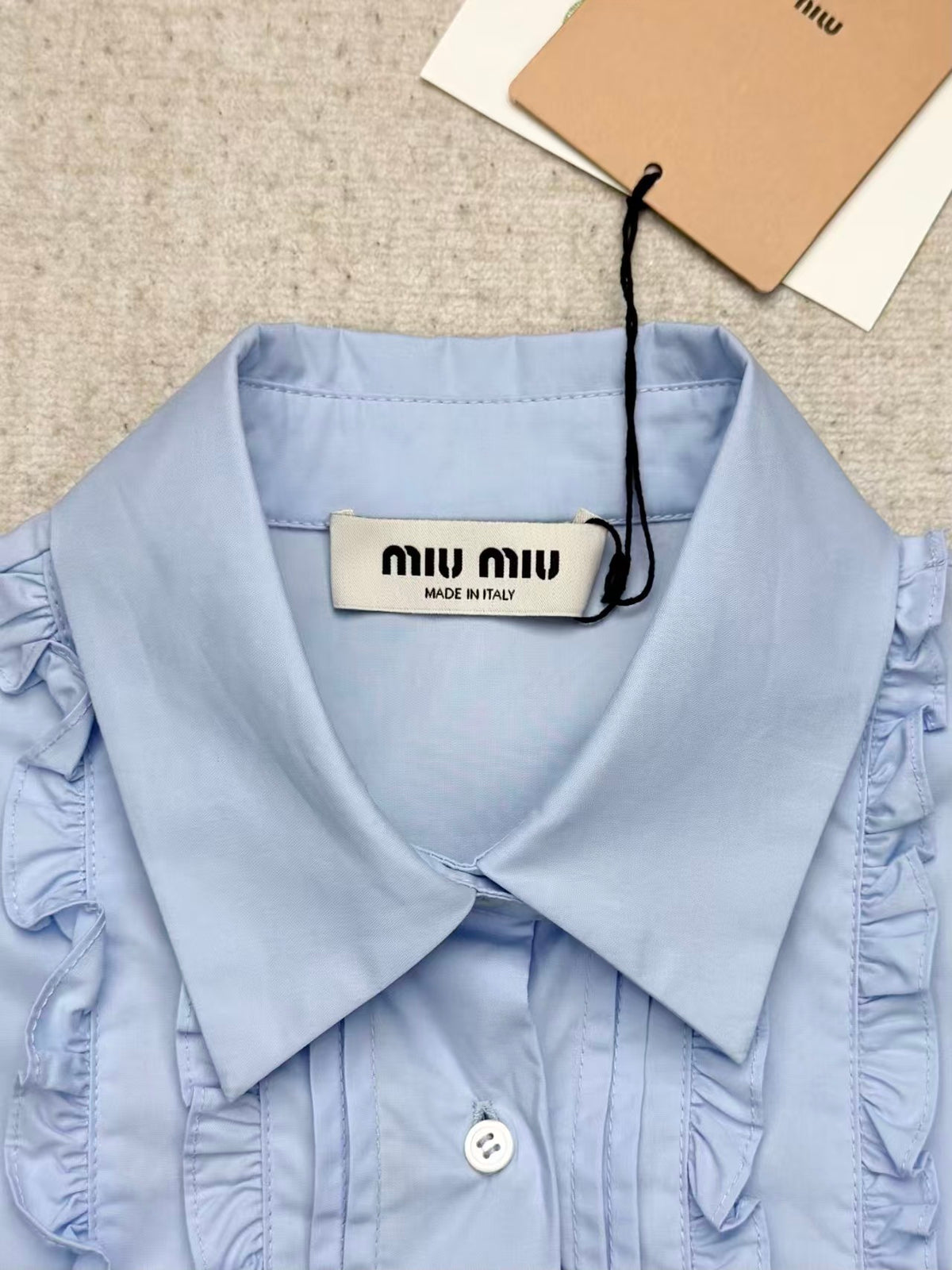 26FW New Ruffled Short-Sleeve Top
