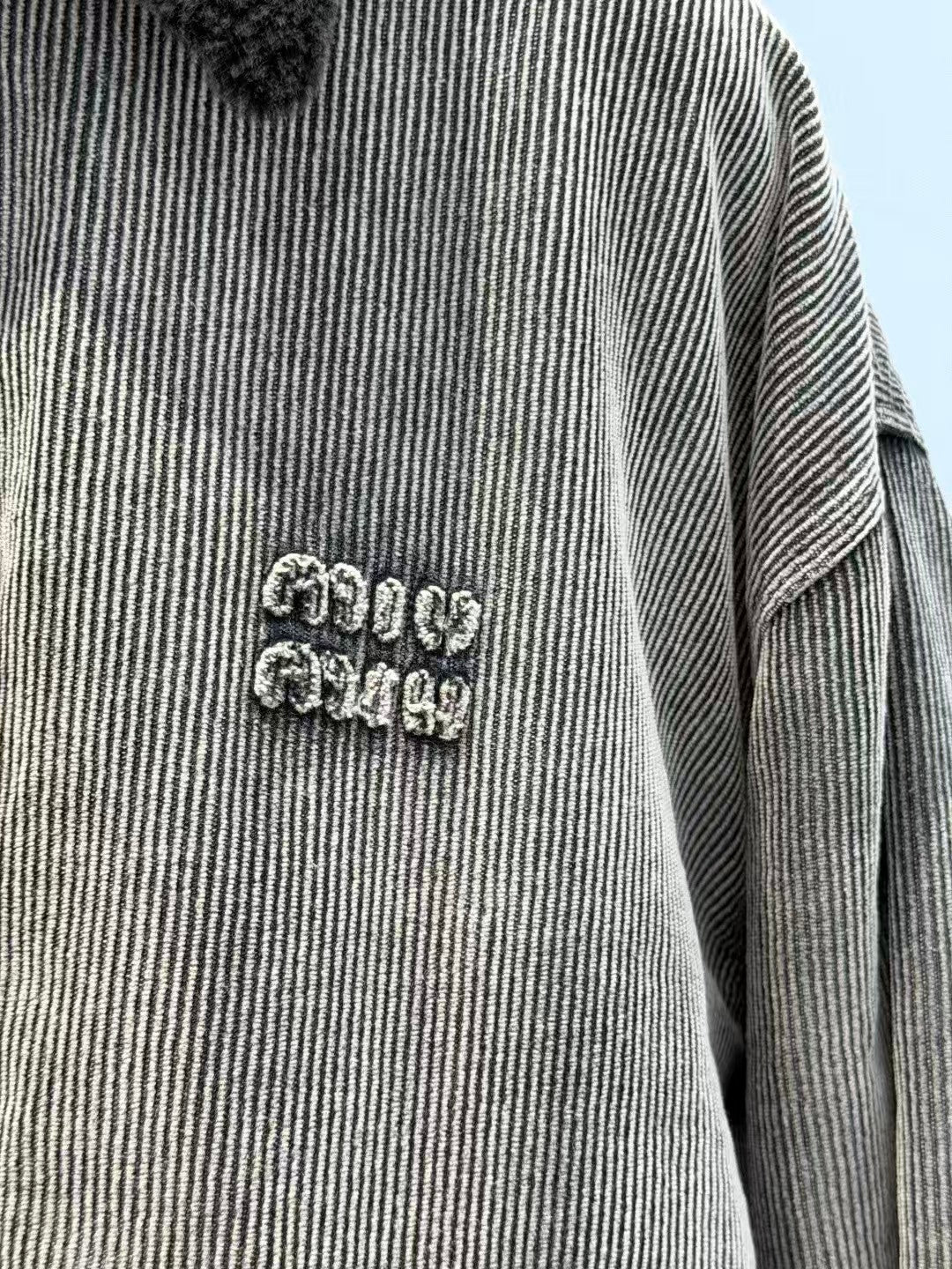 26FW New Velvet-Lined Denim Padded Jacket with Wool Collar