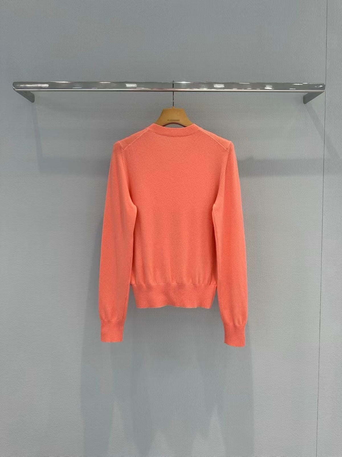 26FW New Long-Sleeve Knit Top
