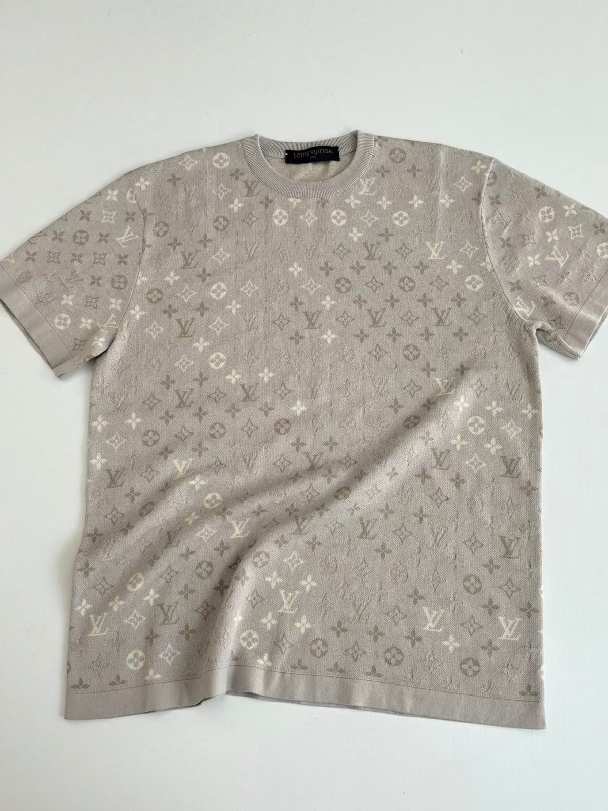 26FW New Gradient Letter Jacquard T-Shirt