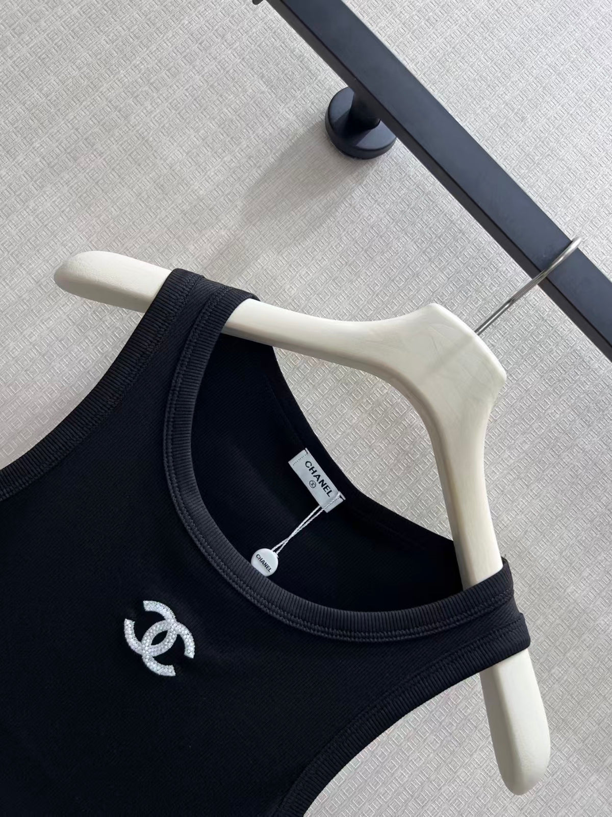 26FW New Slim-Fit Vest