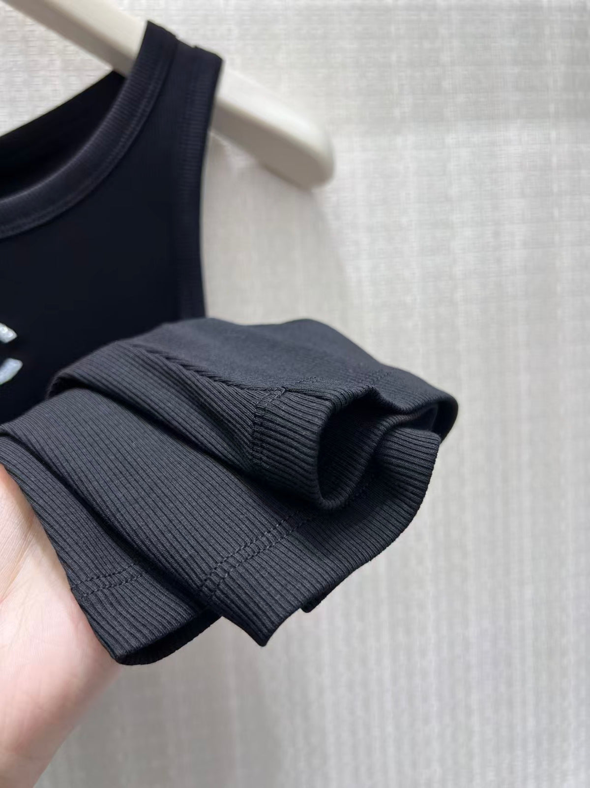 26FW New Slim-Fit Vest