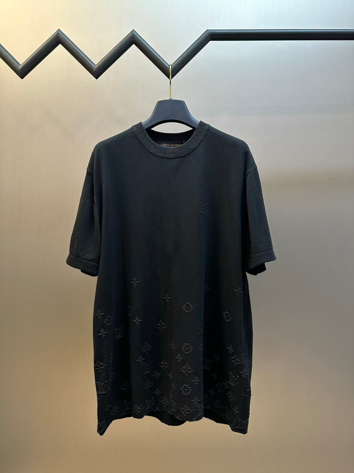 26FW New Embossed Jacquard Knit Short-Sleeve Top