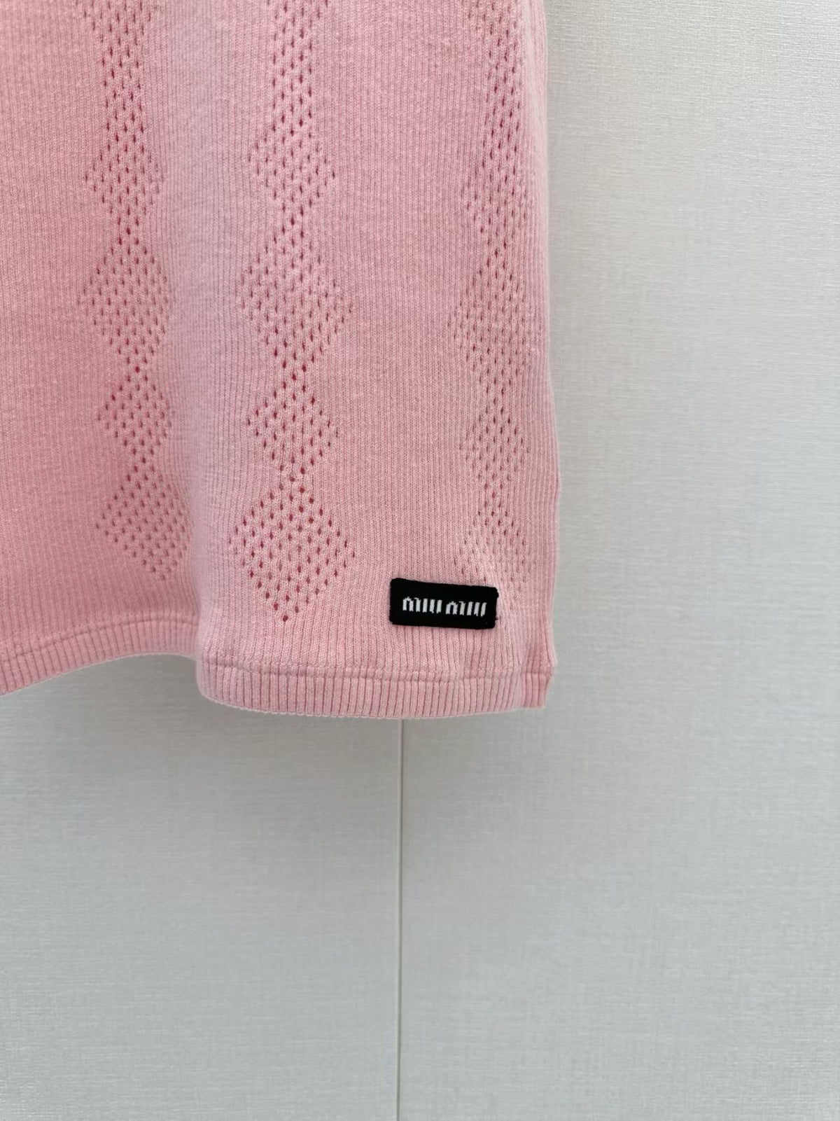 26FW New Cut-Out Knit Camisole