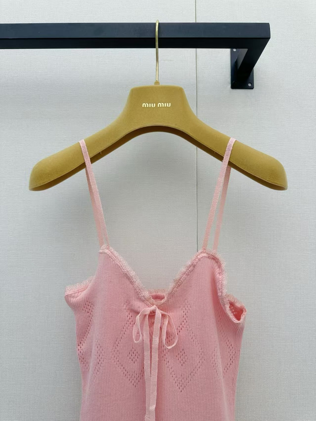 26FW New Cut-Out Knit Camisole