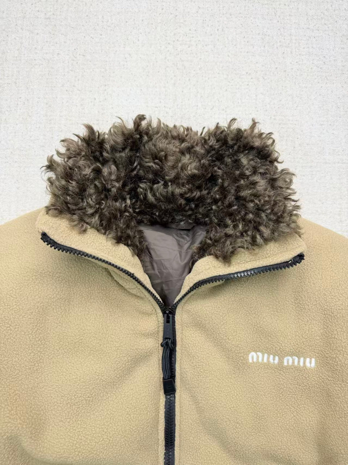 26FW New Khaki Cropped Fleece Jacket
