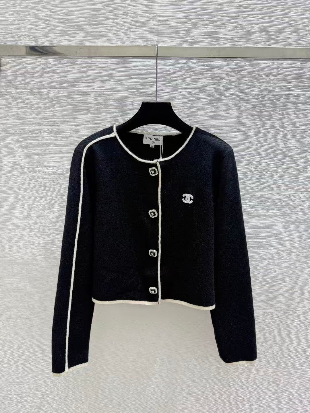 26FW New Minimalist Color-Block Knit Cardigan