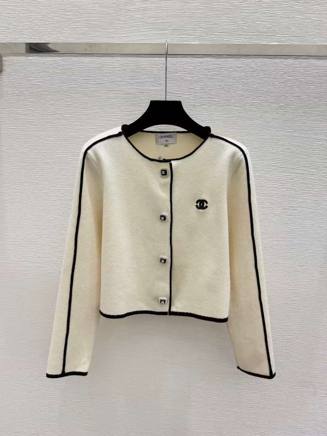 26FW New Minimalist Color-Block Knit Cardigan