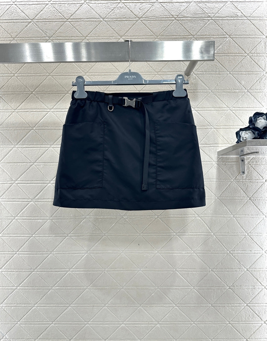 Workwear-style skirt with belt and pockets