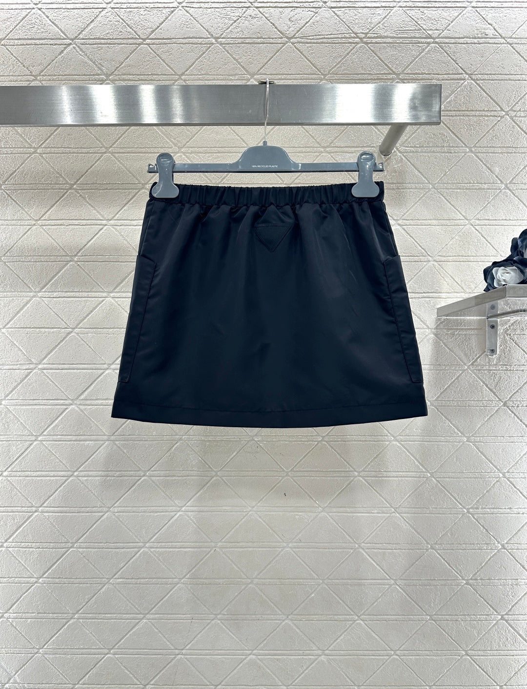 Workwear-style skirt with belt and pockets