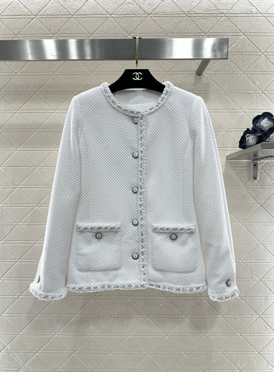 Round-neck jacket with binding trim