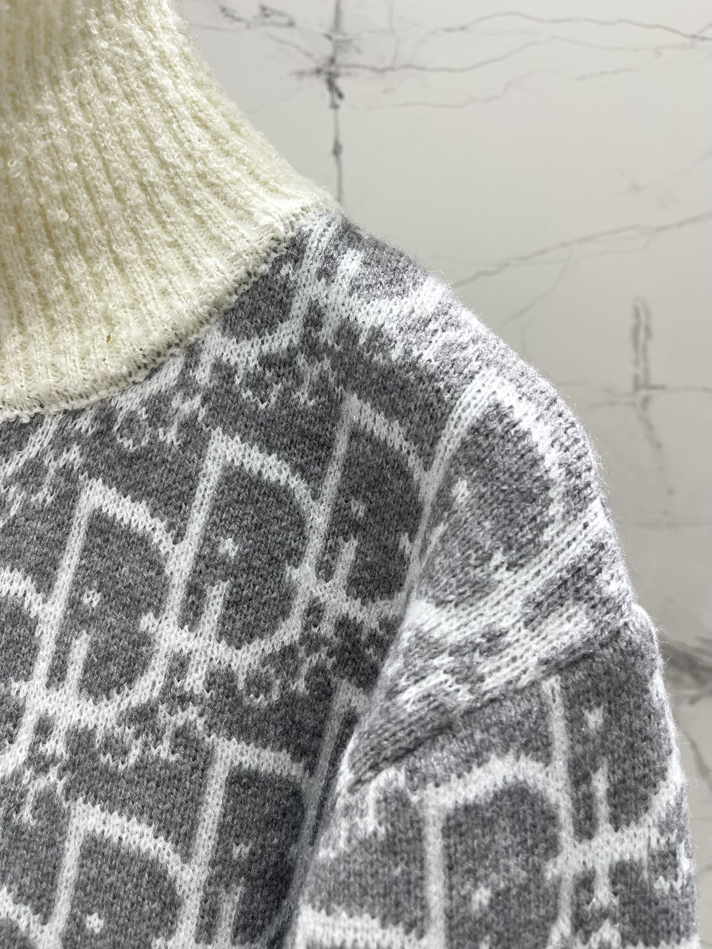 High-neck printed wool knit cardigan