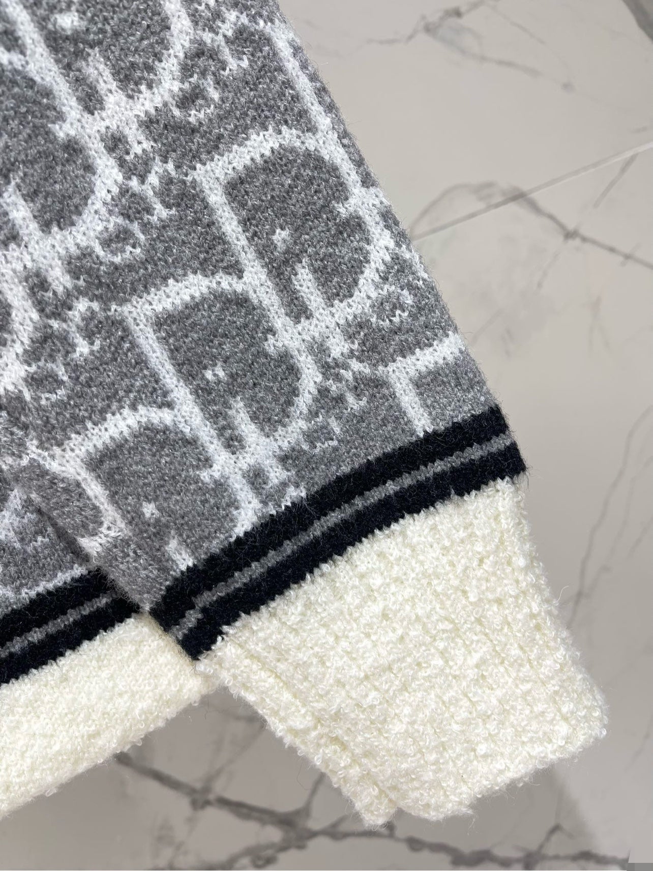 High-neck printed wool knit cardigan