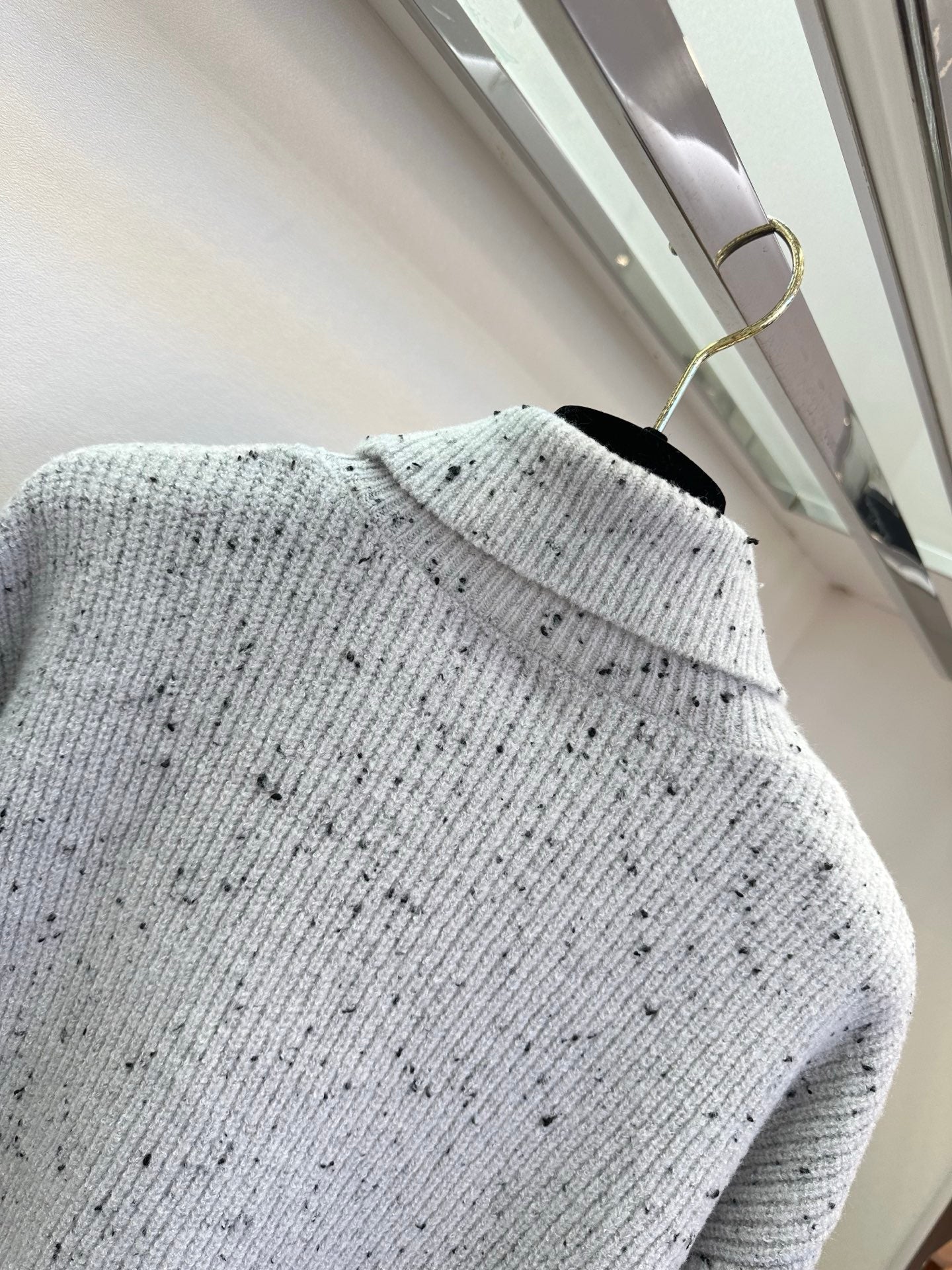 Gray polka dot knitted sweater