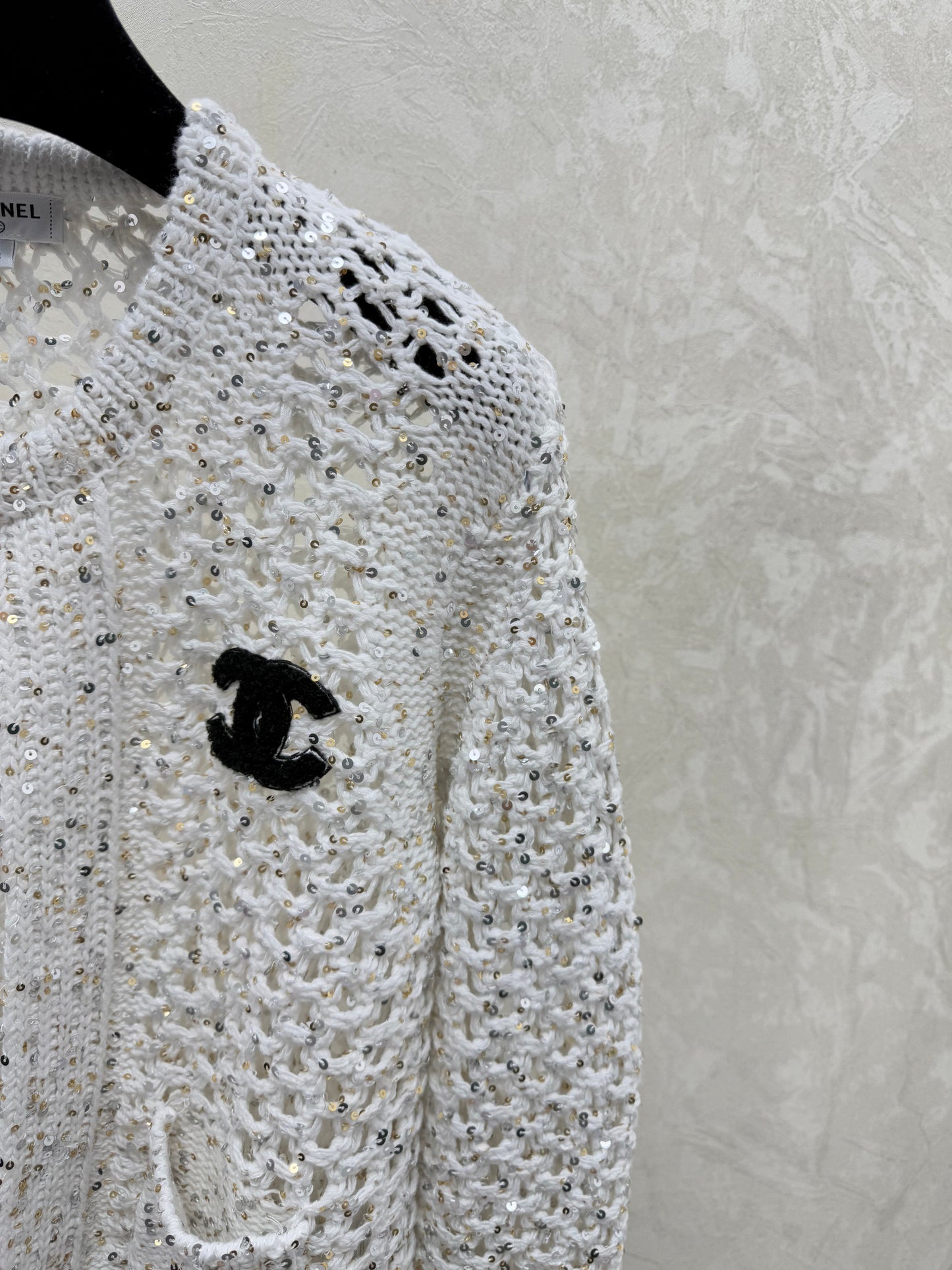 Openwork beaded round-neck knitted cardigan