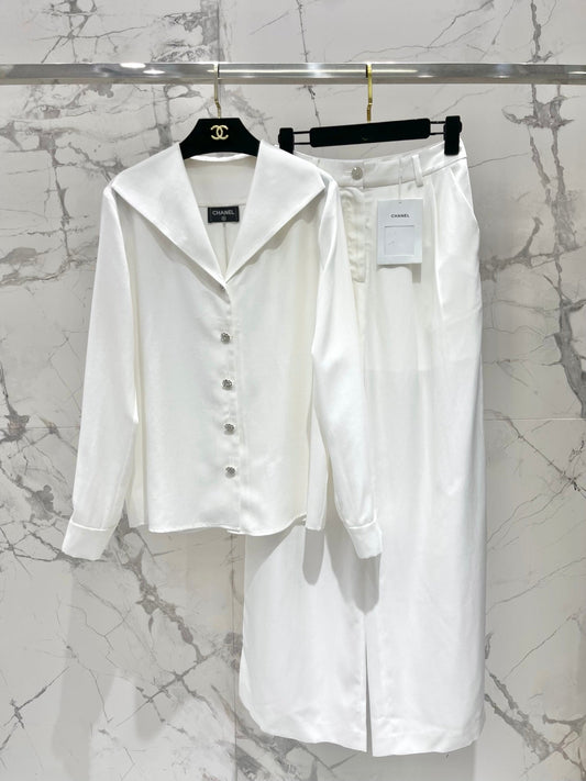 Oversized lapel V-neck shirt and wide-leg pants set