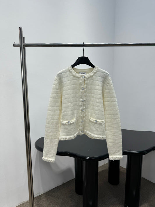 26. Cashmere and wool crew neck cardigan