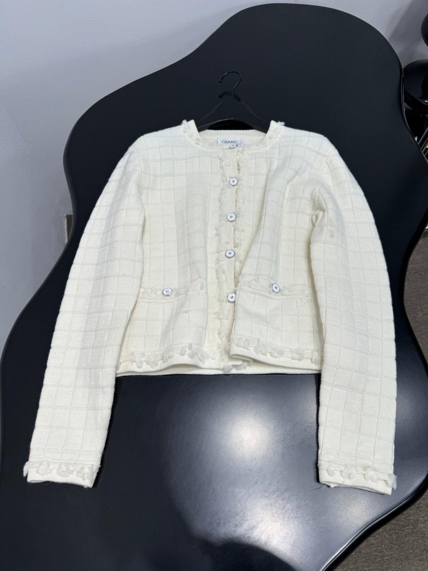 26. Cashmere and wool crew neck cardigan