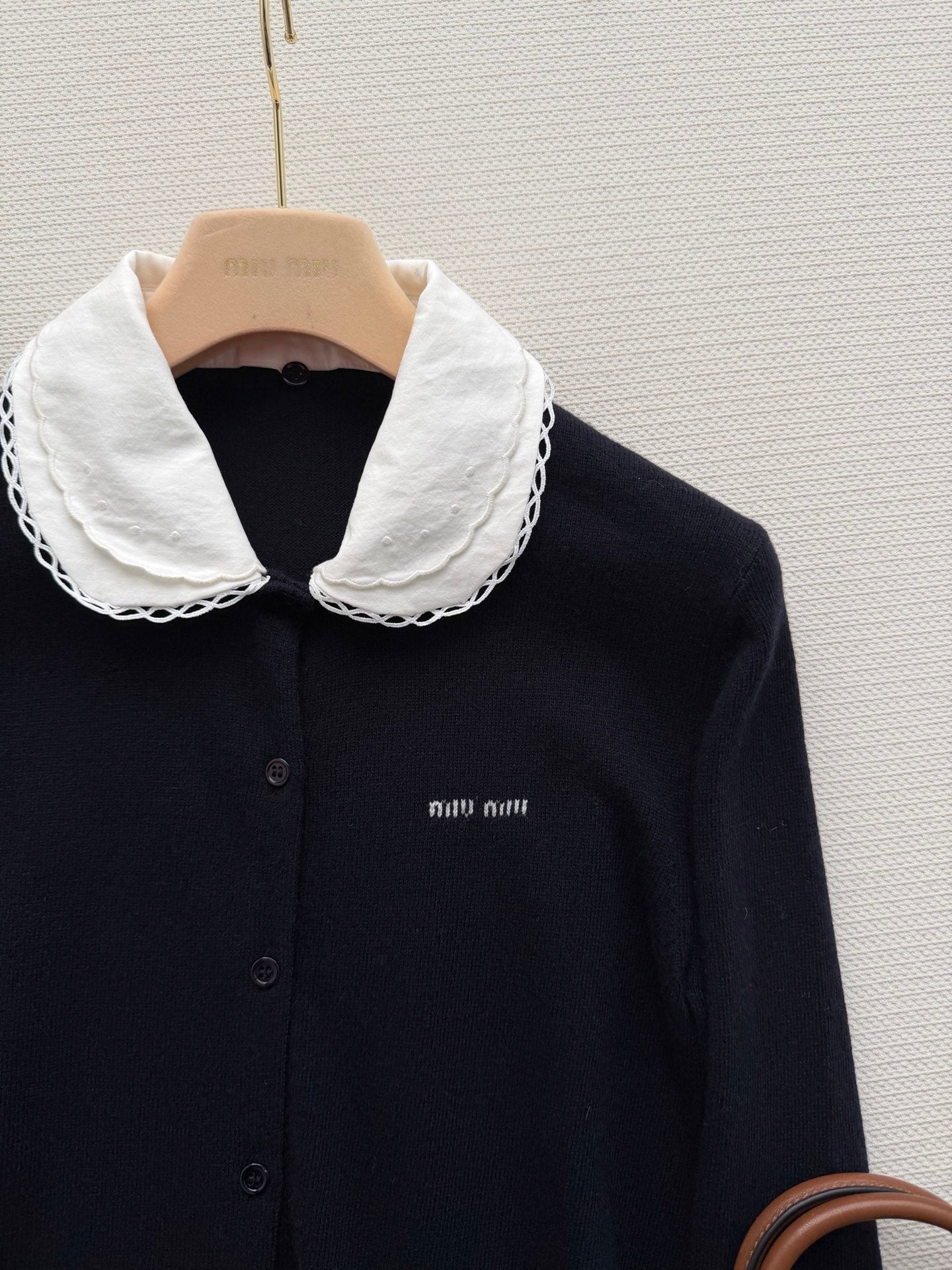 26 Detachable lace shirt collar knit cardigan