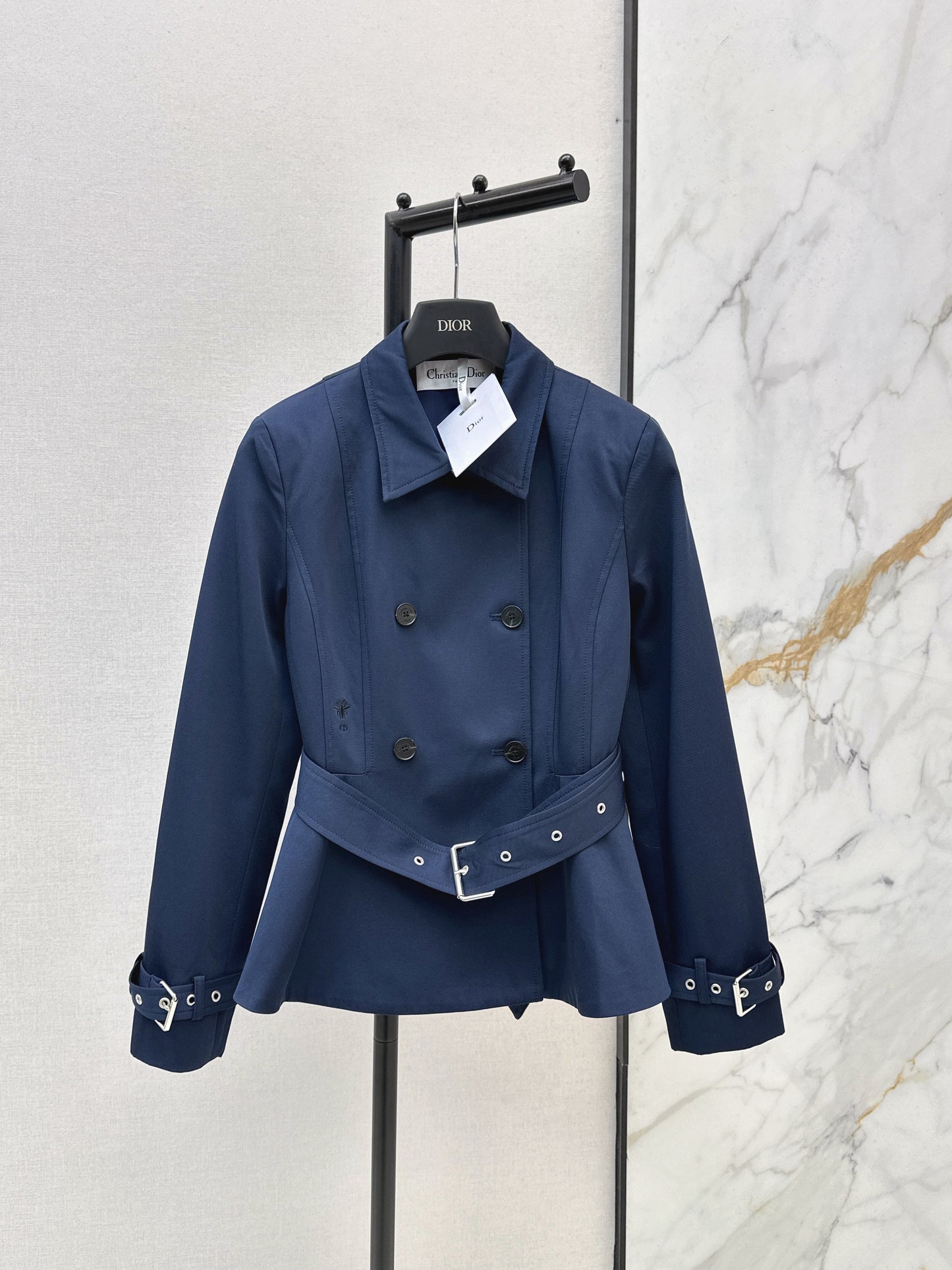 2026 New Style Bee Embroidered Trench Coat