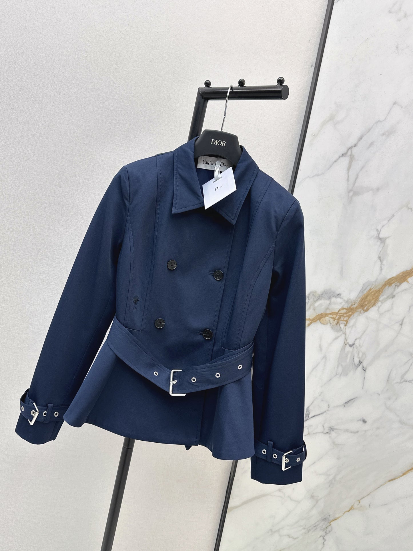 2026 New Style Bee Embroidered Trench Coat