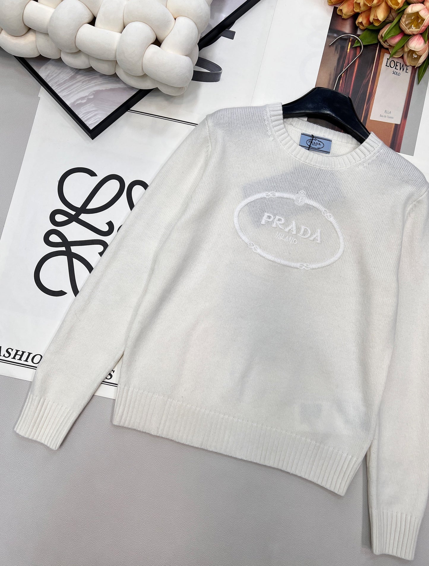 26 New Style Embossed & Embroidered Wool Sweater