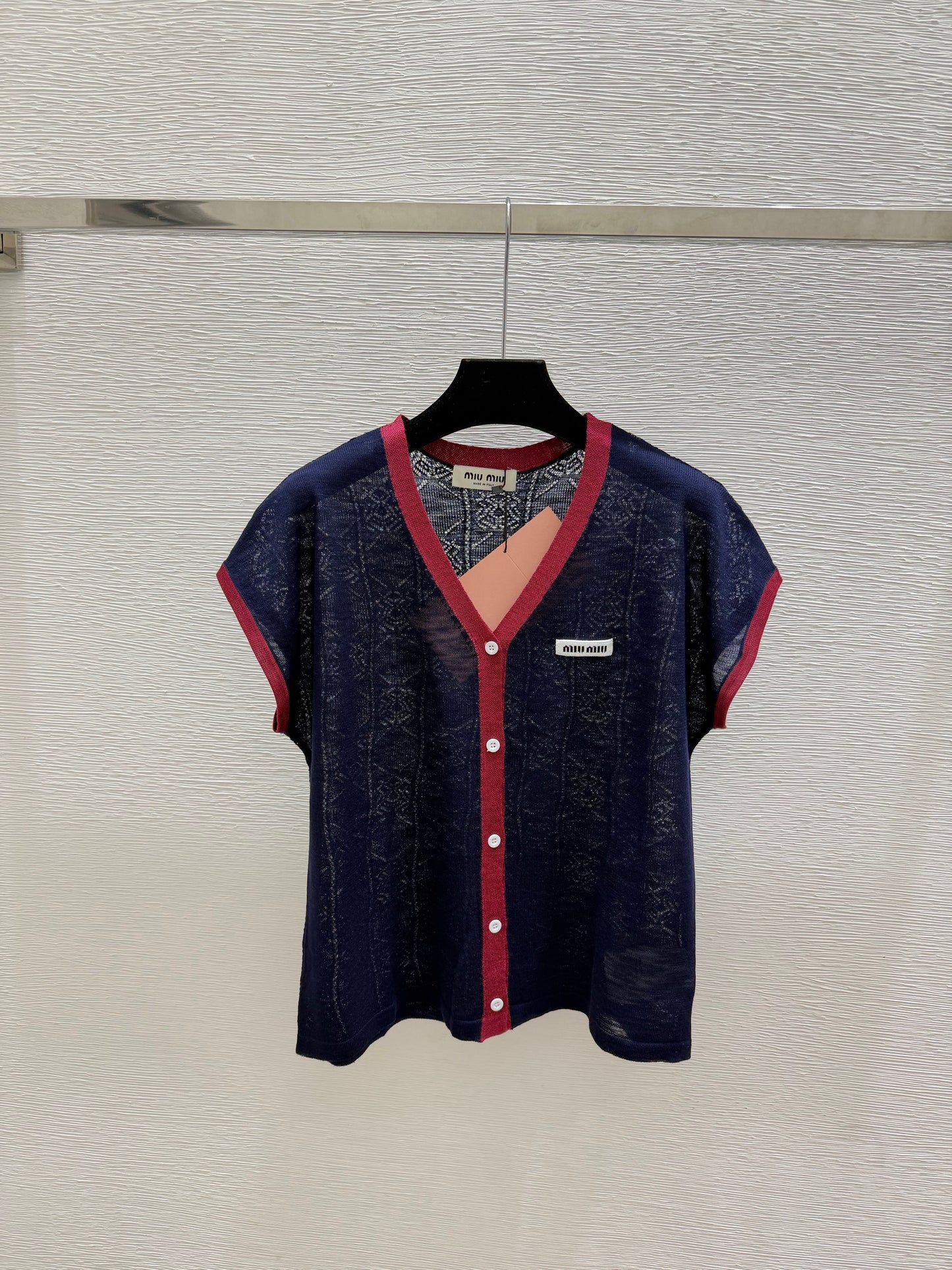 26 New Color-Block Short-Sleeve Cardigan
