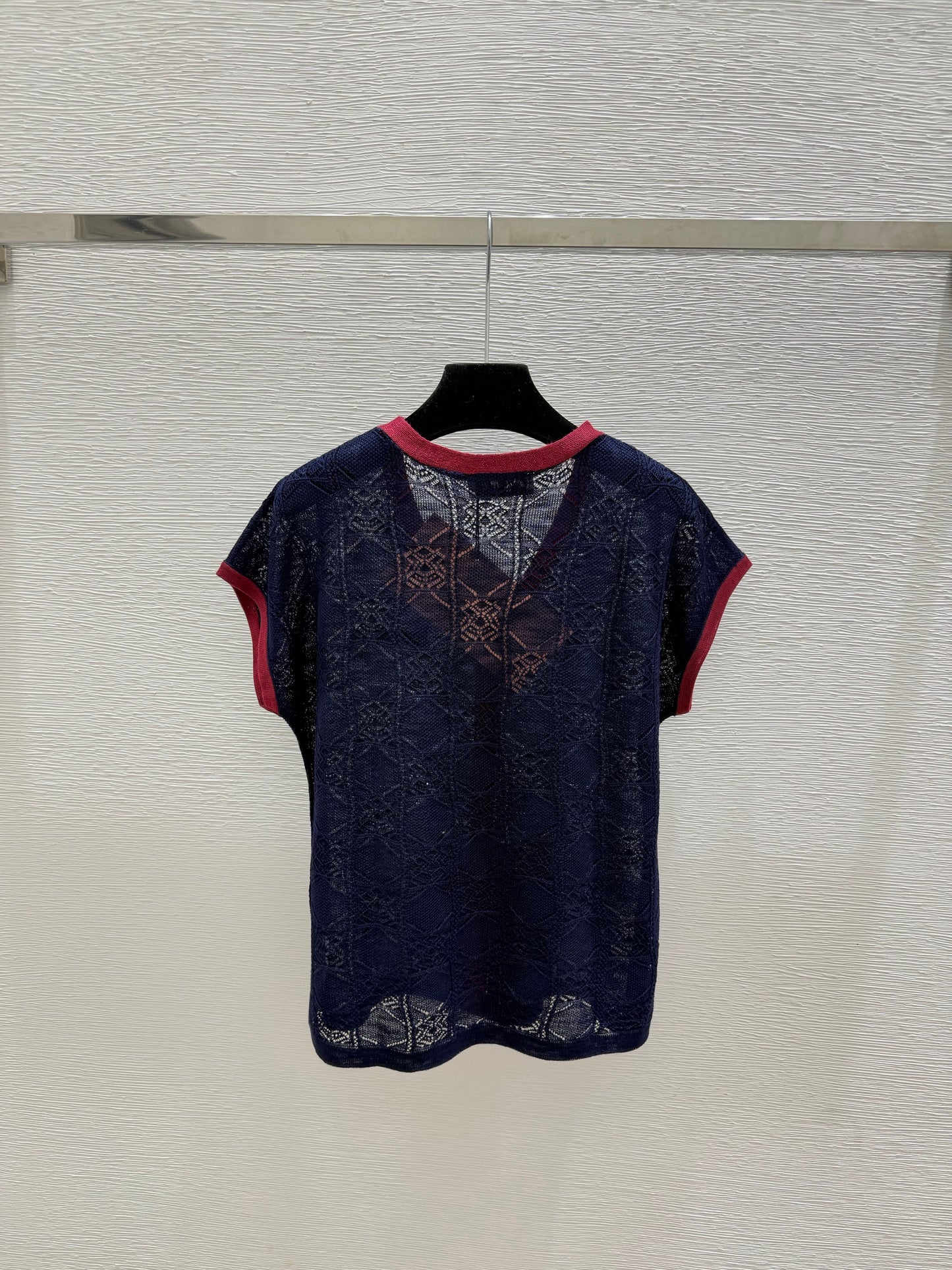 26 New Color-Block Short-Sleeve Cardigan