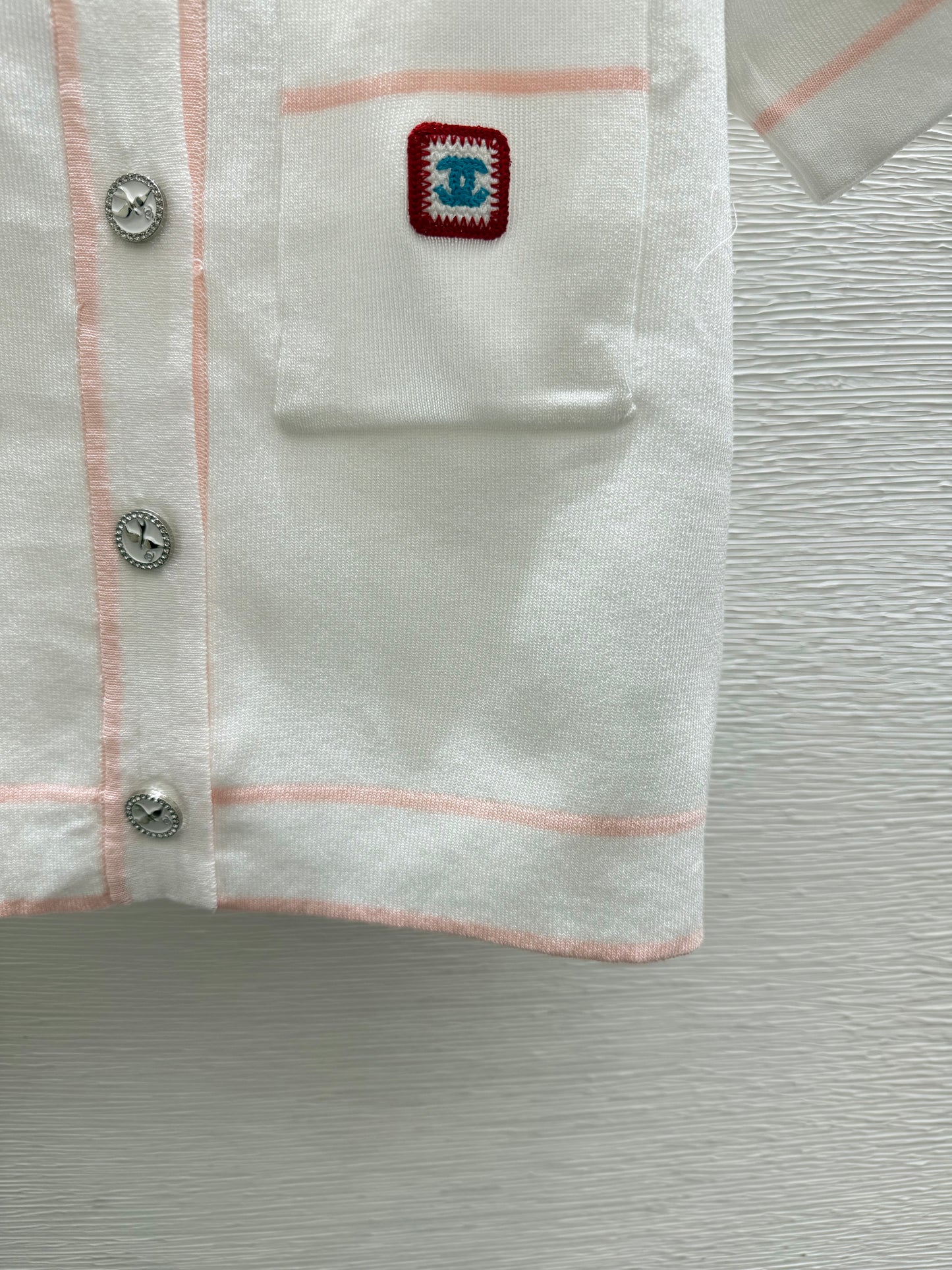 26 New Color-Block Short-Sleeve Cardigan