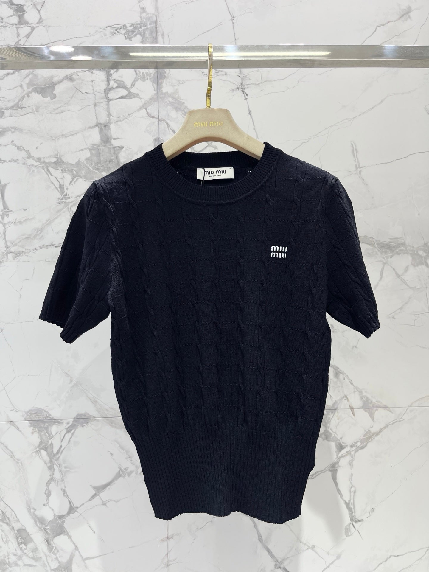 26 New Knit T-Shirt