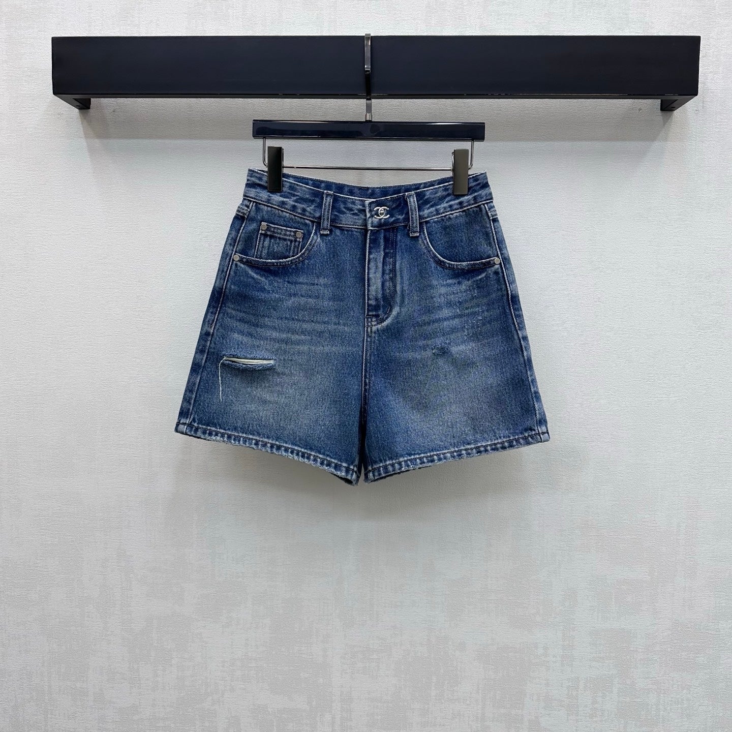 26 New Distressed Denim Shorts