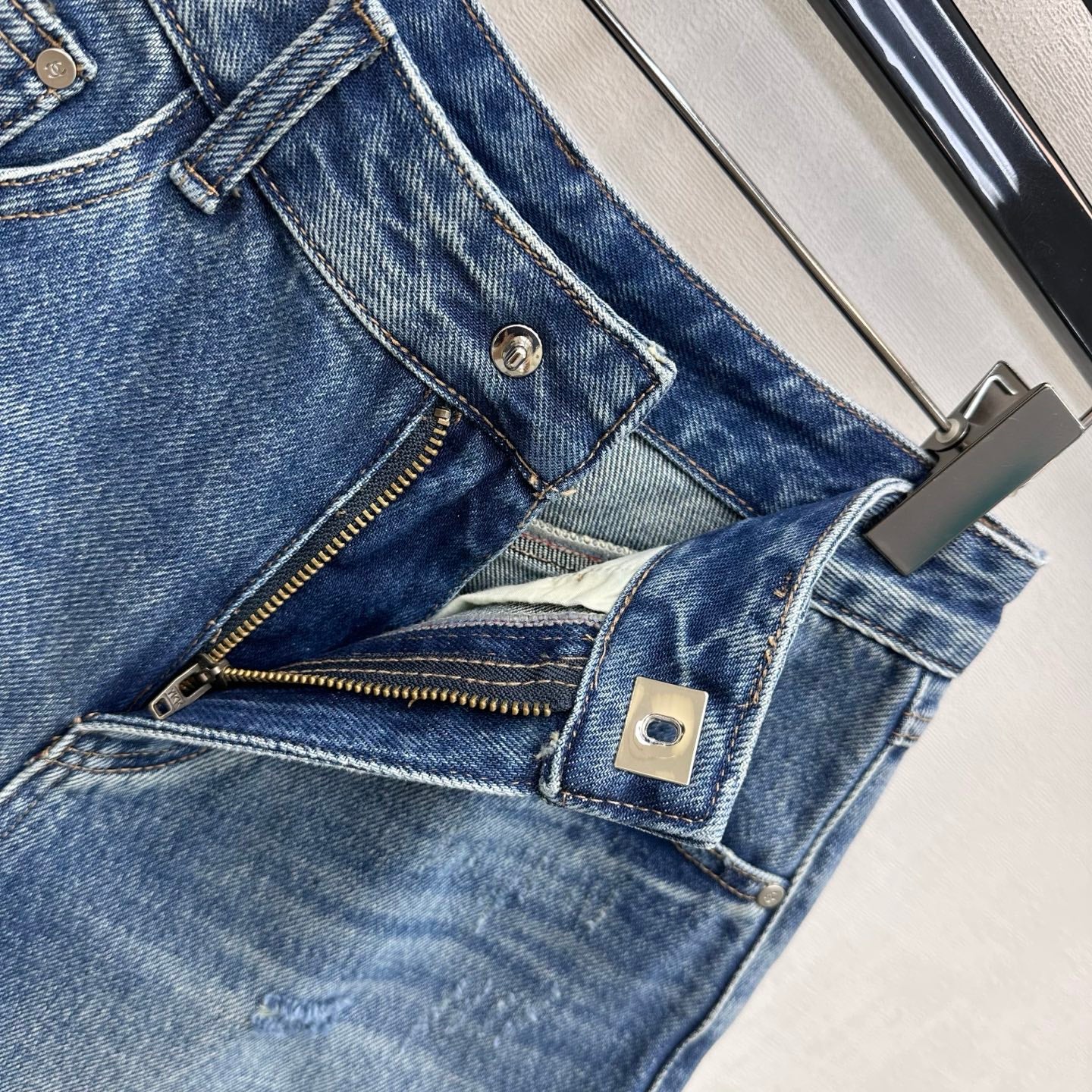 26 New Distressed Denim Shorts