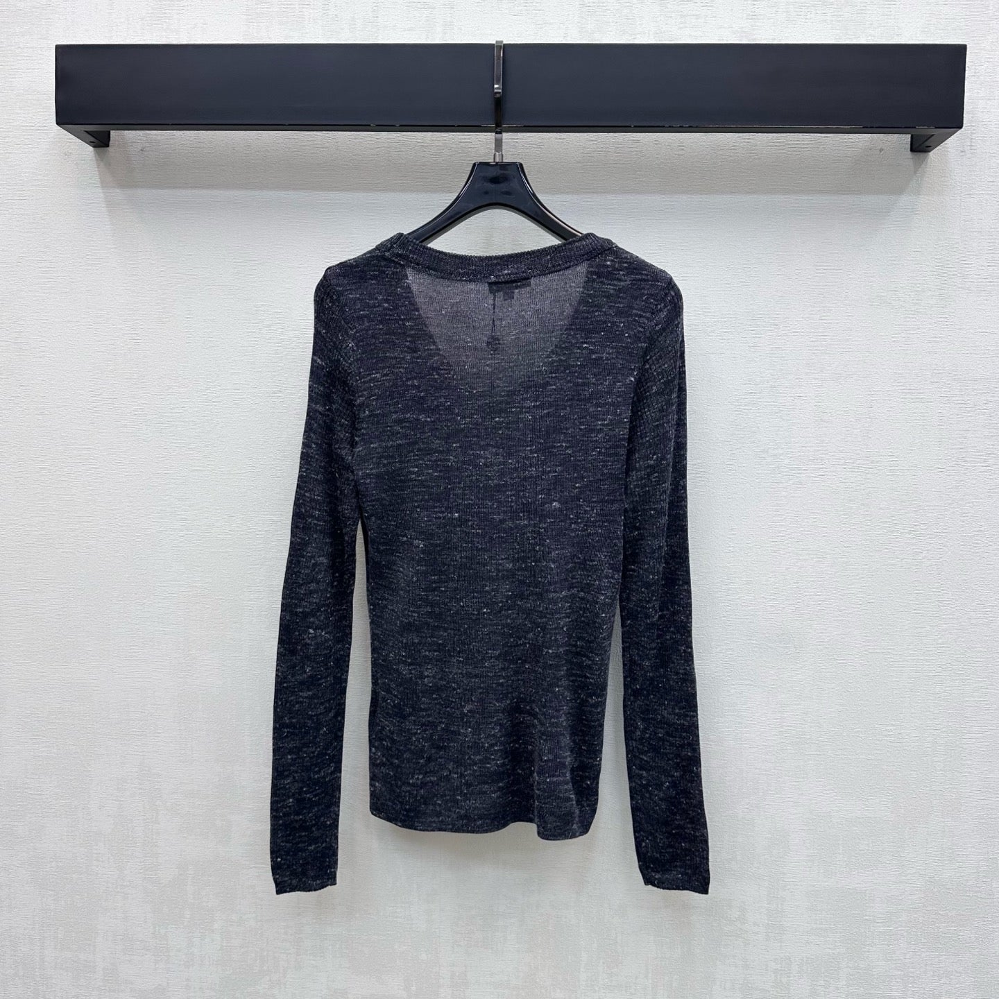 26 New Style Embroidered Long-Sleeve Knit Top