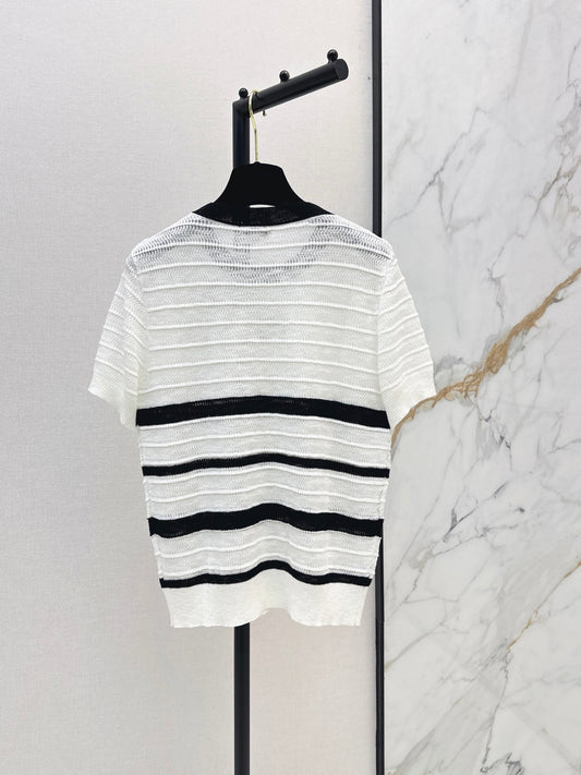 26 New Striped Knit Top