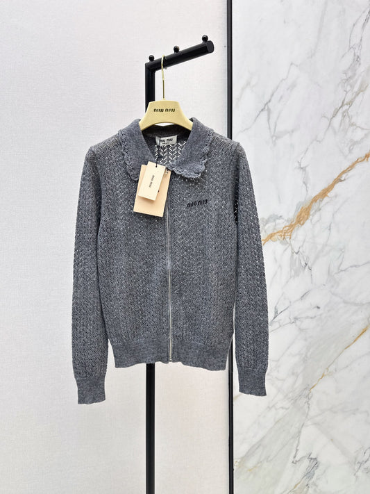 26 New Peter Pan collar knit sweater