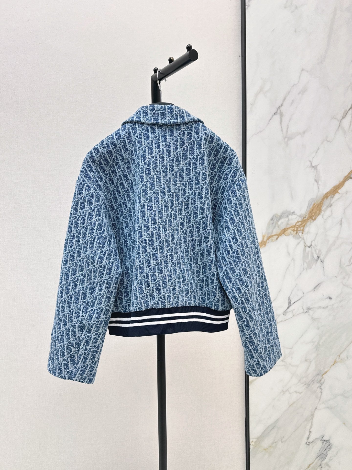 26 New Blue Tweed Monogram Jacket Set
