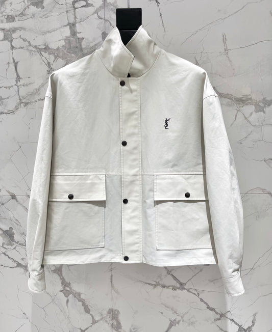 26 New Utility-Style Reversible Stand-Collar Jacket
