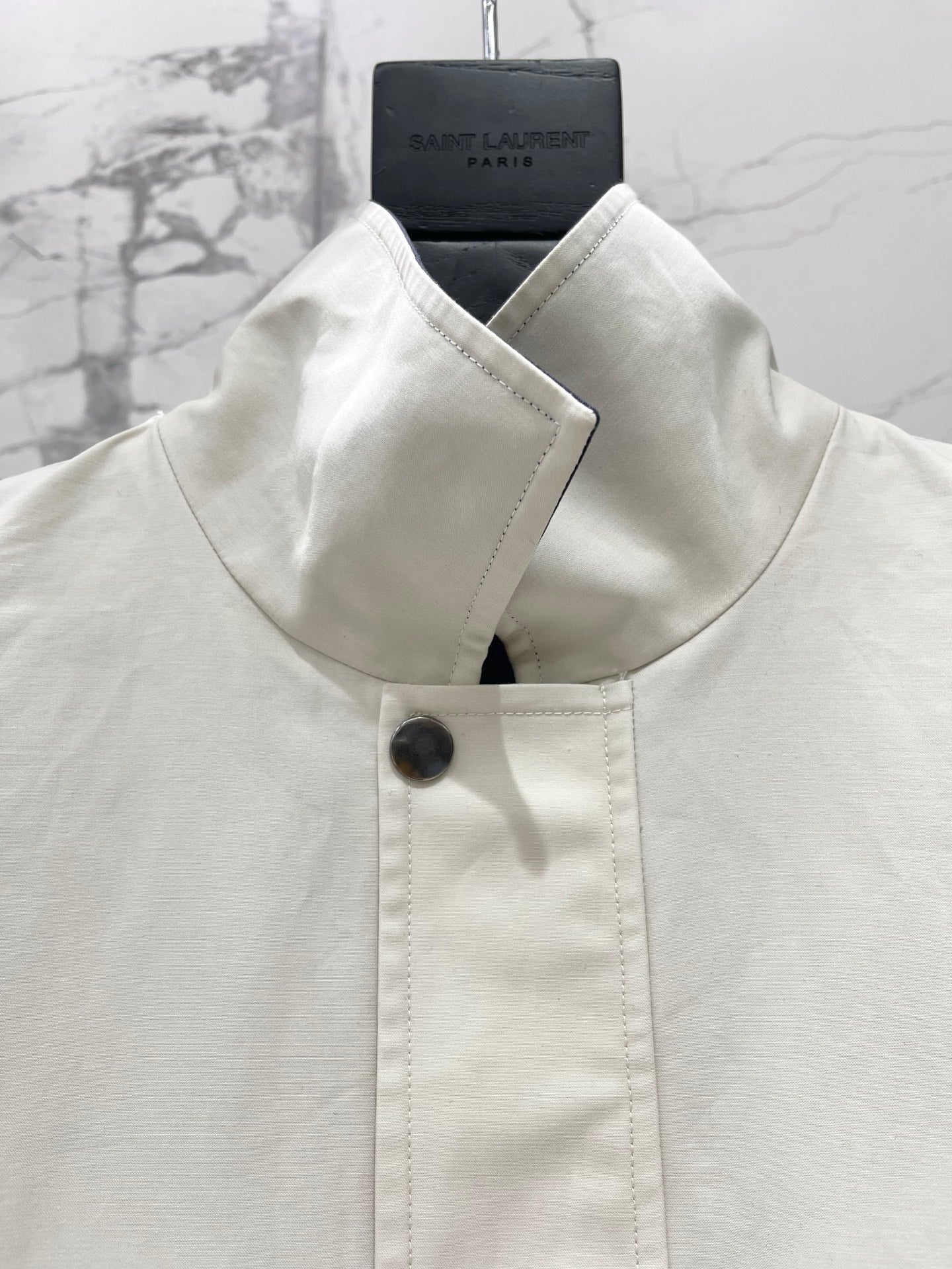 26 New Utility-Style Reversible Stand-Collar Jacket