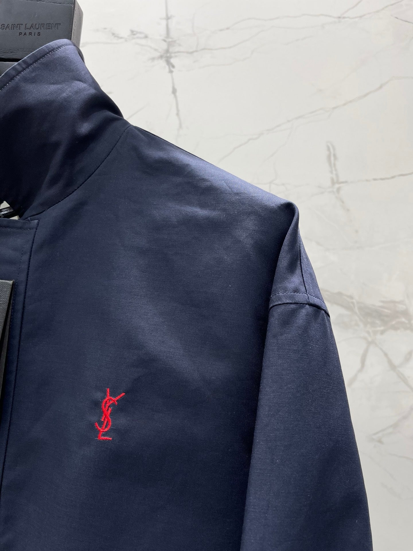 26 New Utility-Style Reversible Stand-Collar Jacket