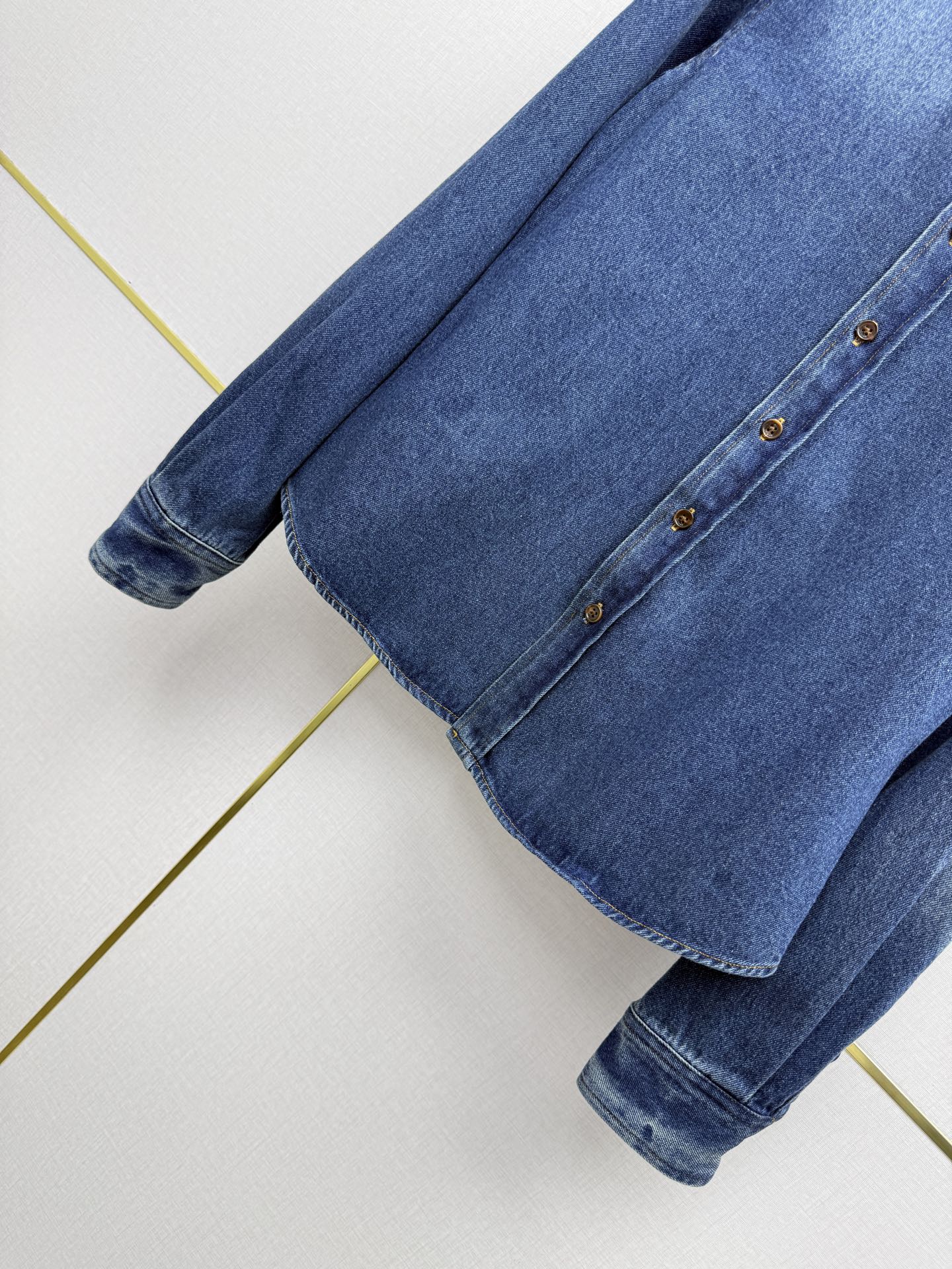 26 New Letter-Embroidered Denim Jacket