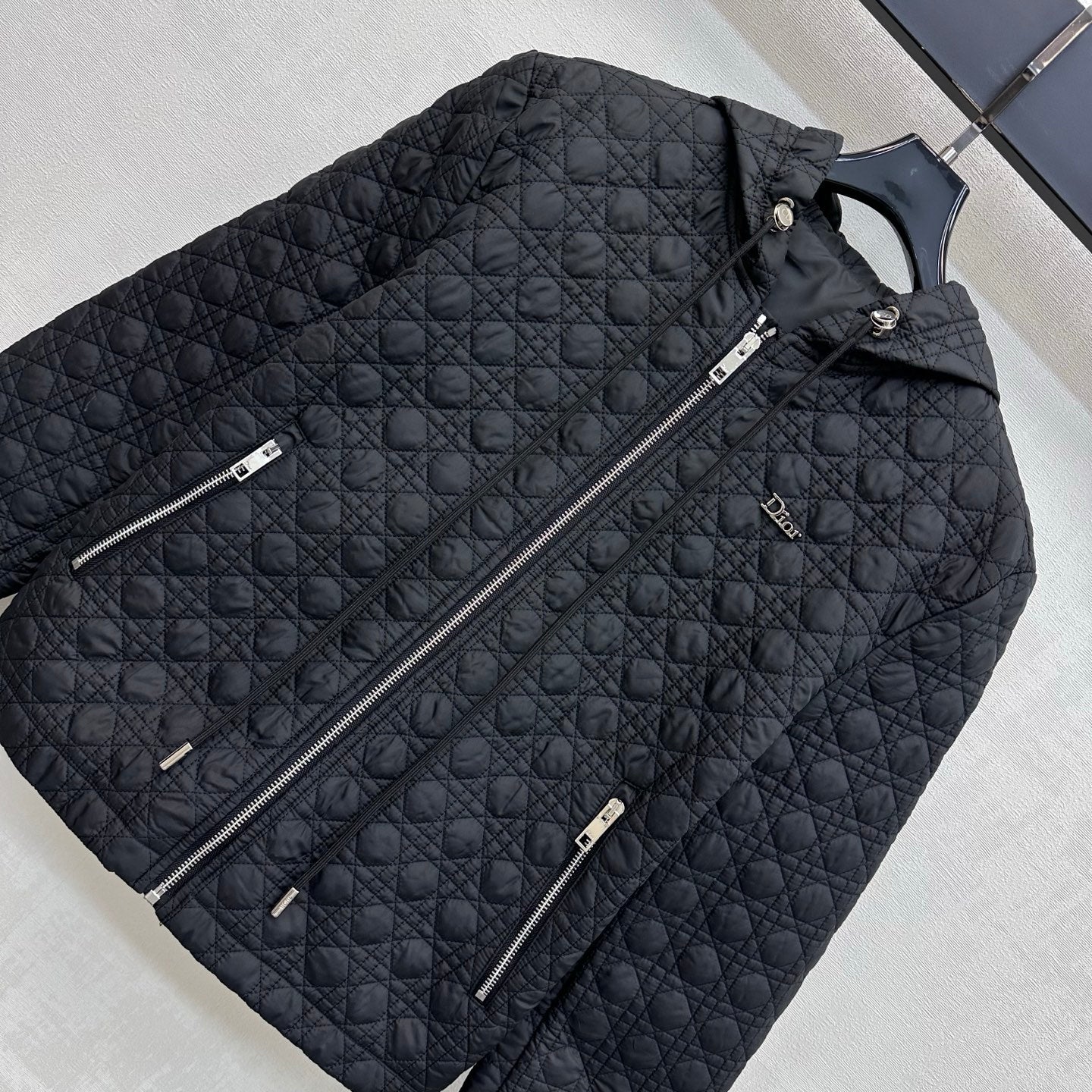 26 New Hooded Diamond-Quilted Padded Jacket