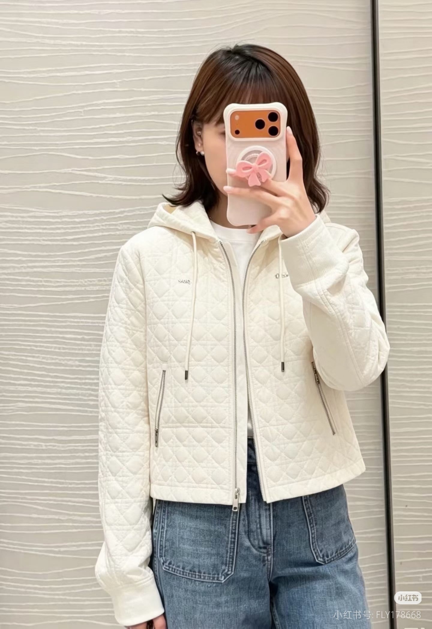 26 New Hooded Diamond-Quilted Padded Jacket