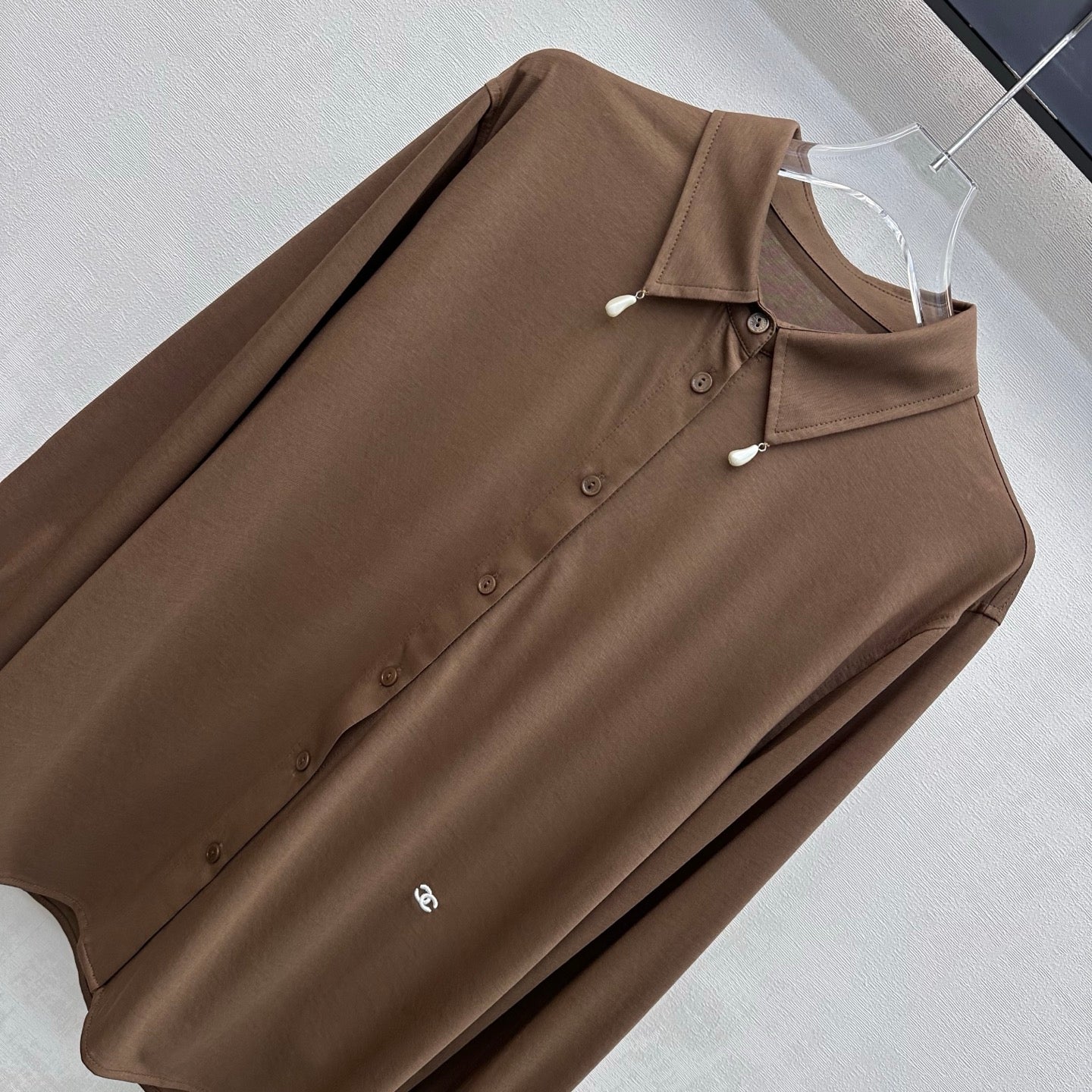 26 New Lapel Embroidered Shirt and Trousers Set